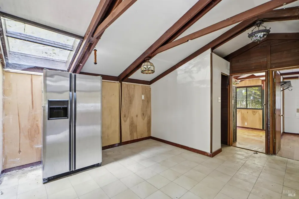 11241 Vellutini Road Forestville, CA 95436