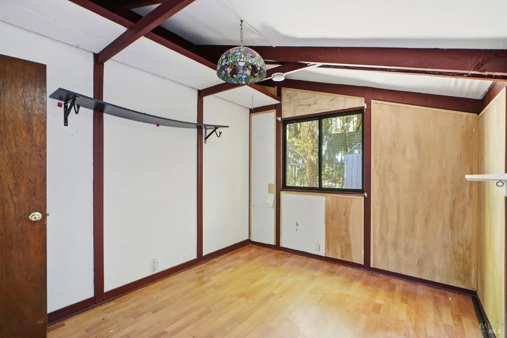 11241 Vellutini Road Forestville, CA 95436