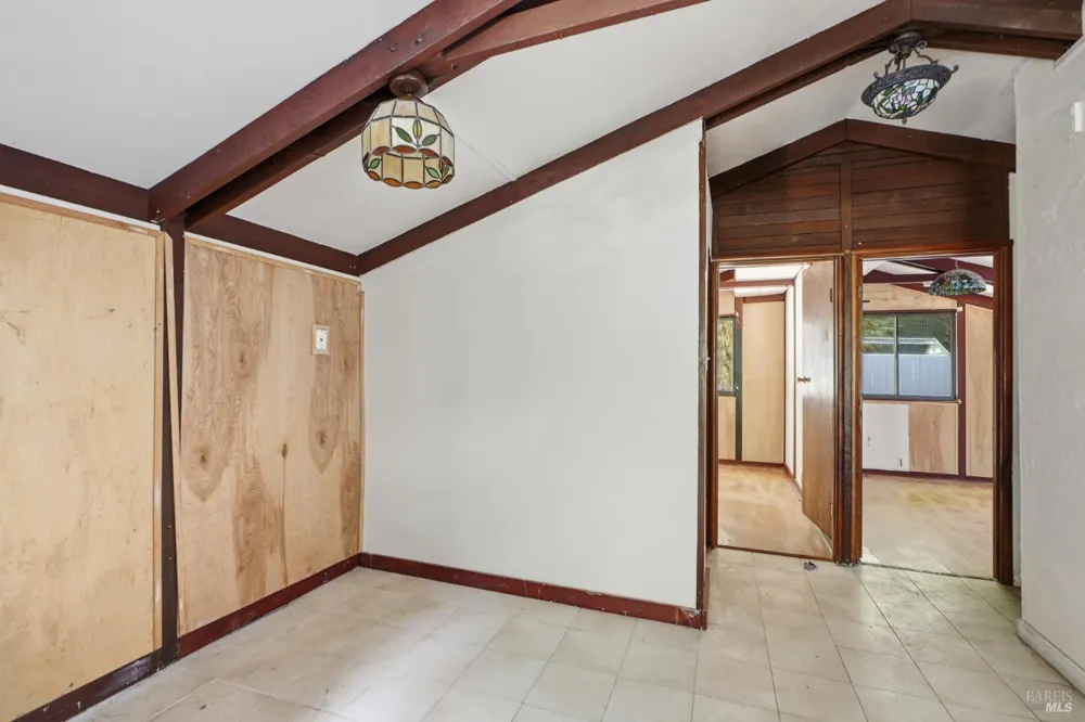 11241 Vellutini Road Forestville, CA 95436