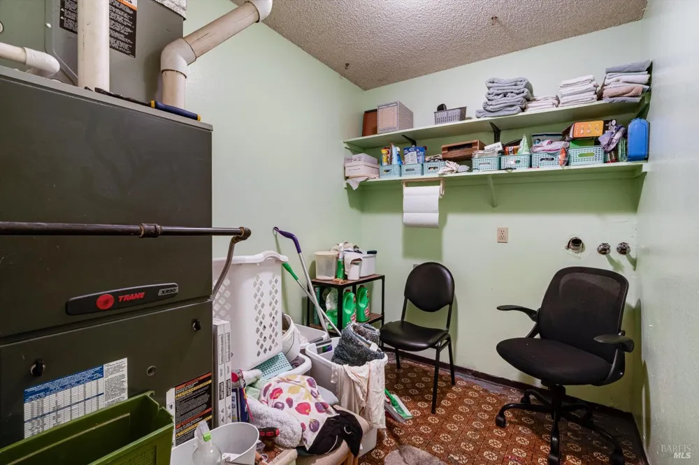 3402 Twin Oaks Drive Napa, CA 94558