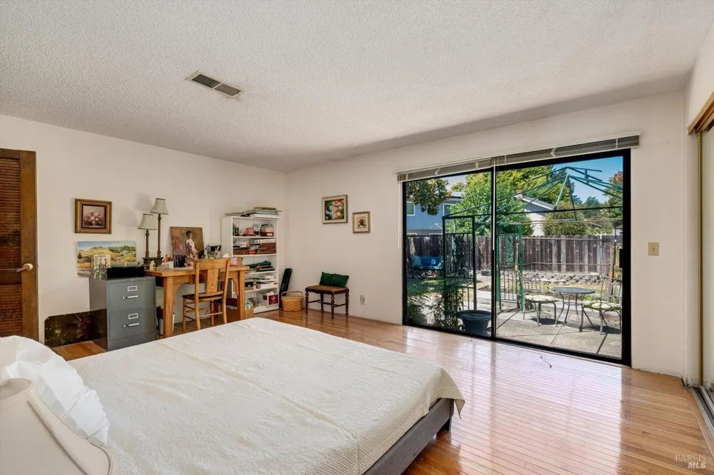 3402 Twin Oaks Drive Napa, CA 94558