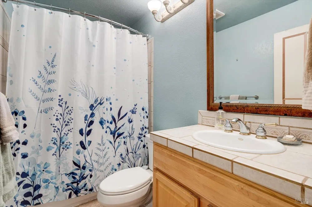 3402 Twin Oaks Drive Napa, CA 94558
