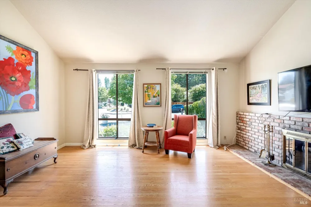 3402 Twin Oaks Drive Napa, CA 94558
