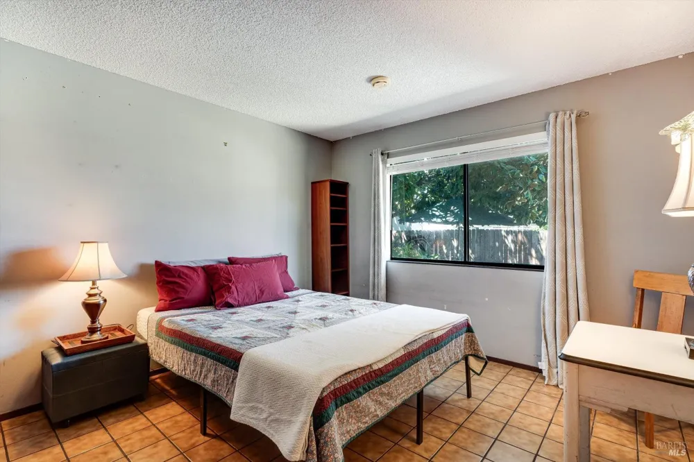 3402 Twin Oaks Drive Napa, CA 94558