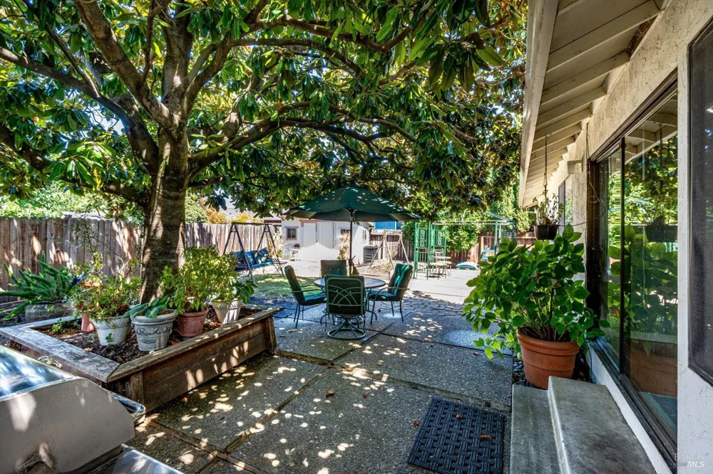 3402 Twin Oaks Drive Napa, CA 94558