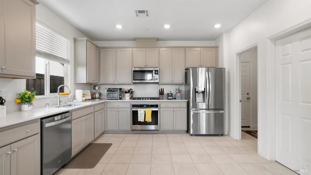 745 Broadfork Circle Vacaville, CA 95687