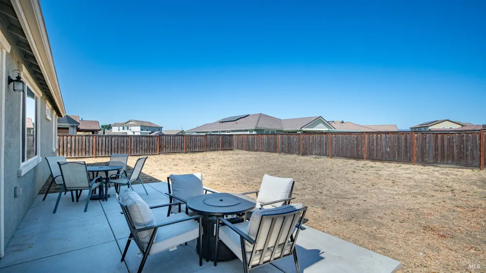 745 Broadfork Circle Vacaville, CA 95687