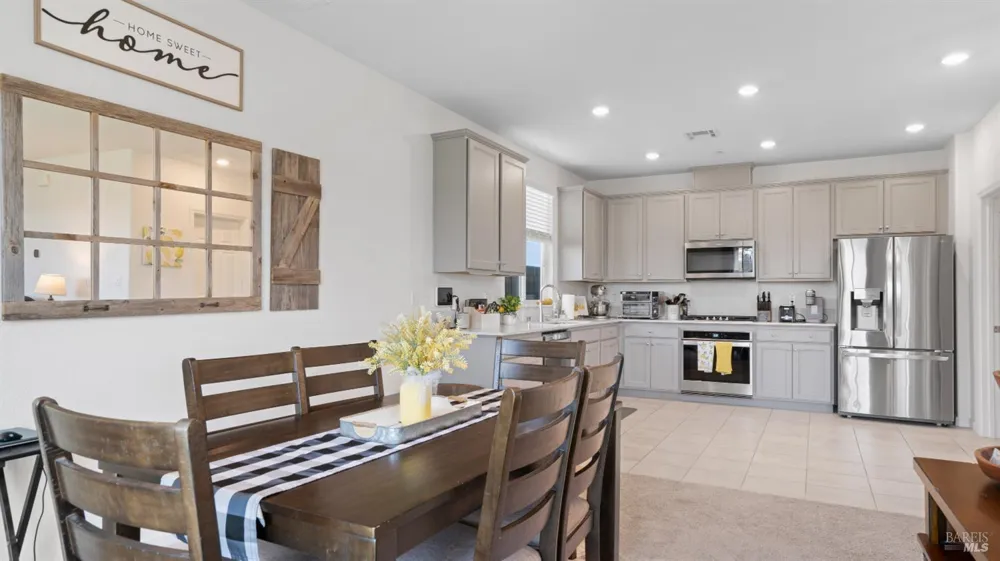 745 Broadfork Circle Vacaville, CA 95687