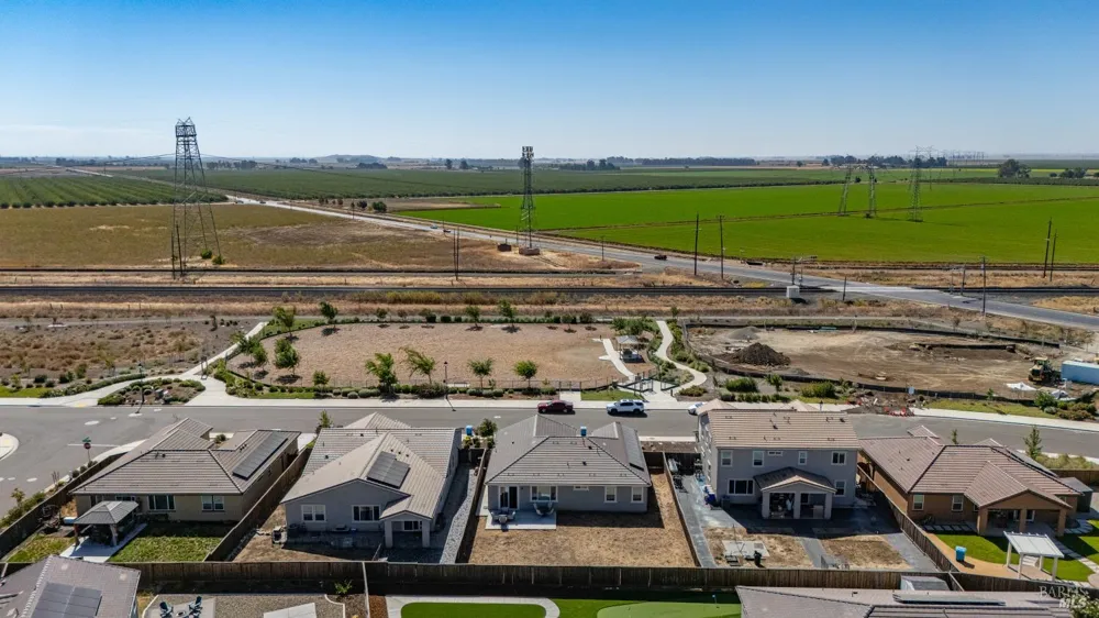 745 Broadfork Circle Vacaville, CA 95687