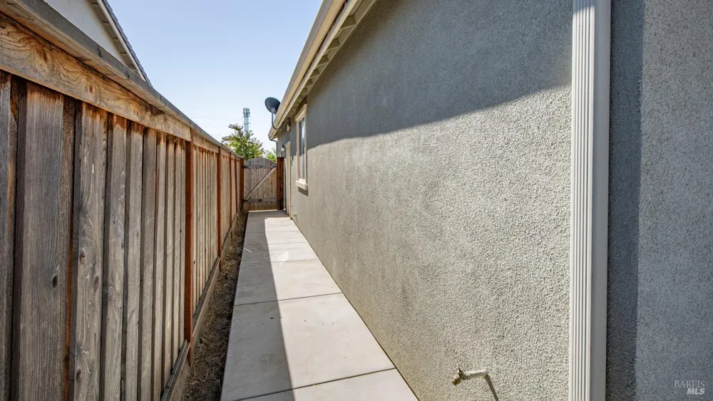 745 Broadfork Circle Vacaville, CA 95687