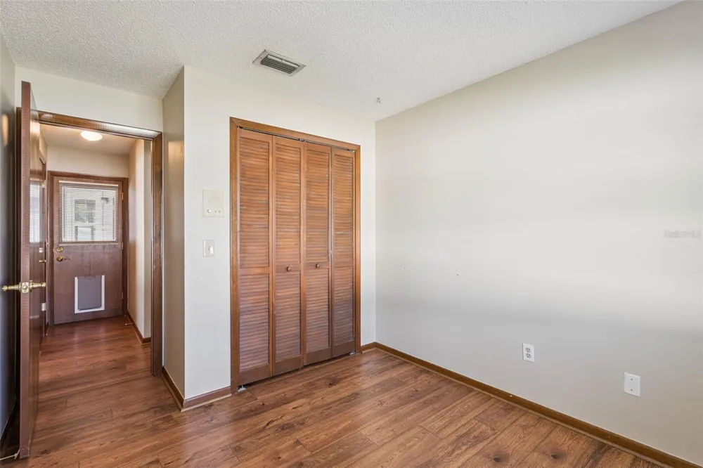 1010 PALADIN COURT Orlando, FL 32812