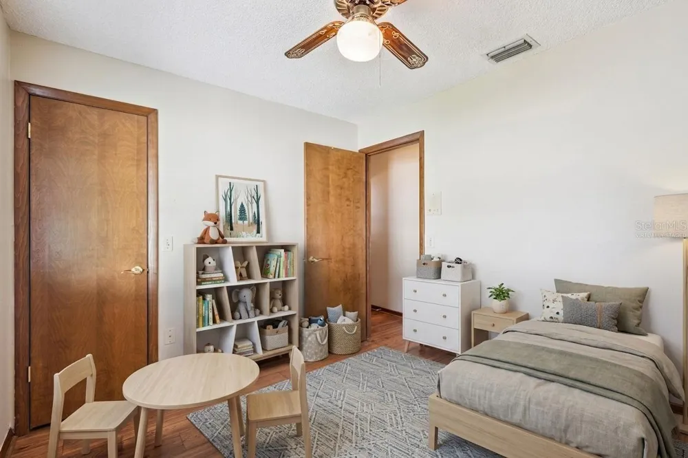 1010 PALADIN COURT Orlando, FL 32812