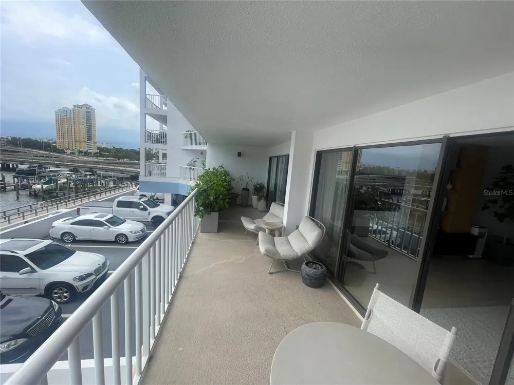 2 ADALIA AVENUE #302 Tampa, FL 33606
