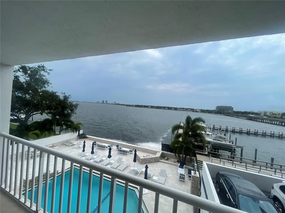 2 ADALIA AVENUE #302 Tampa, FL 33606