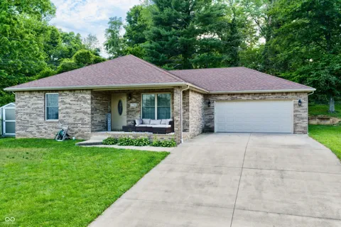 1716 Old Orchard