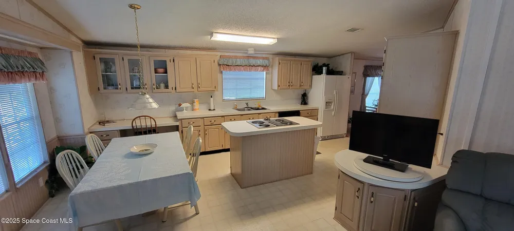 474 Marlin Circle Barefoot Bay, FL 32976