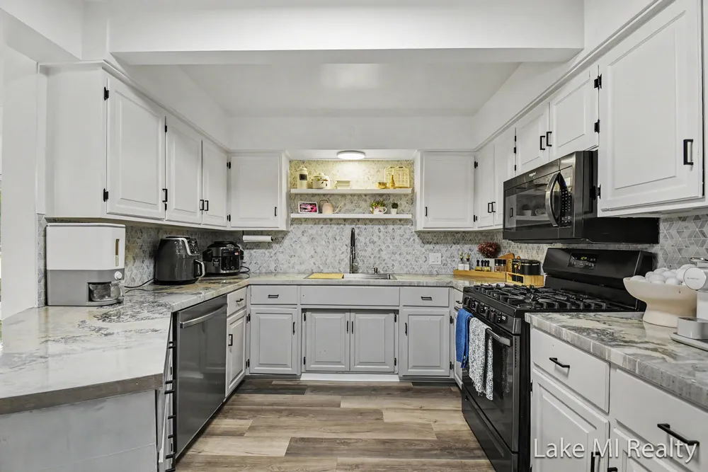 2238 52nd Street SW Wyoming, MI 49519