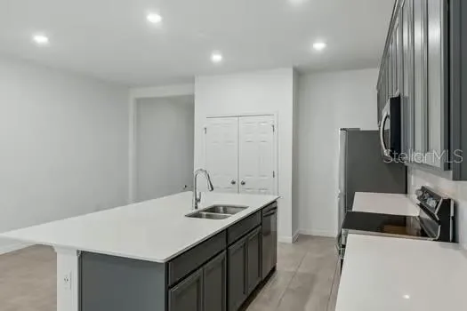 7043 TWILIGHT BAY DRIVE Winter Garden, FL 34787