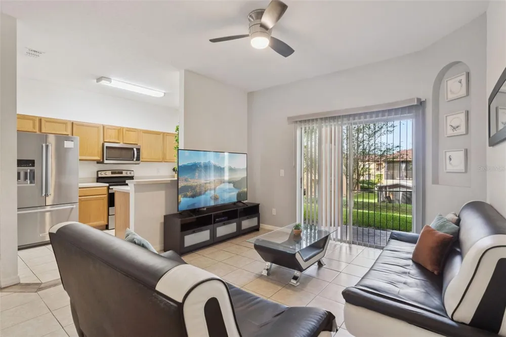 245 CAMBRIA AVENUE Davenport, FL 33897