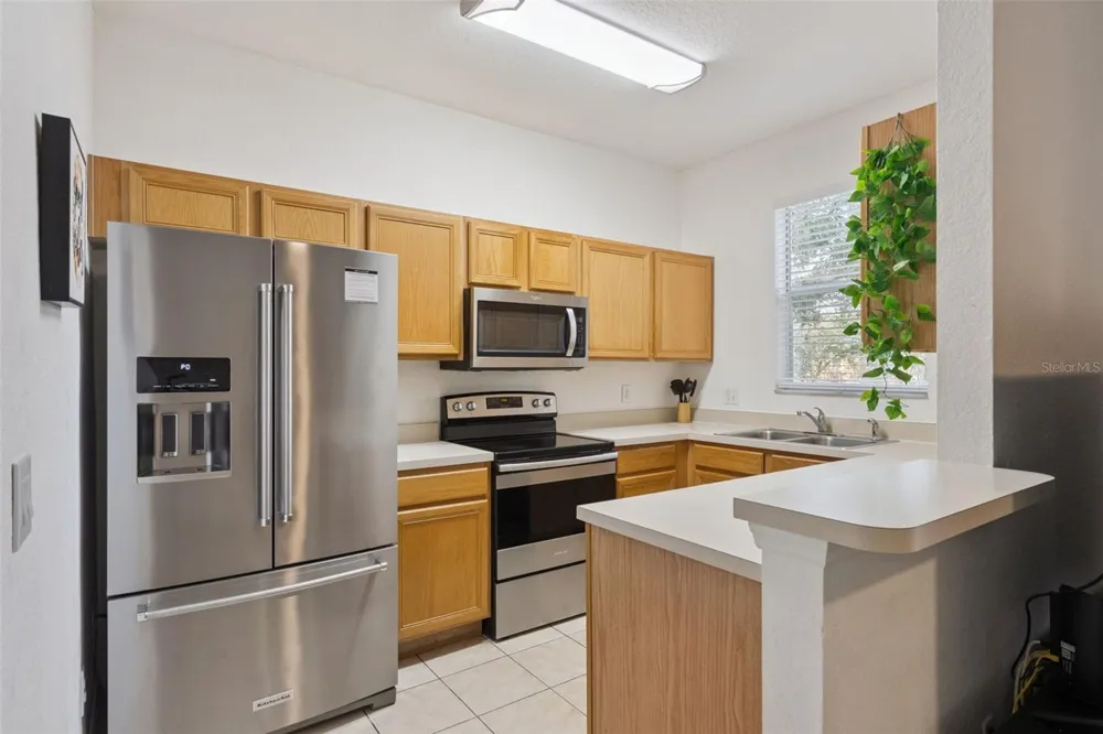245 CAMBRIA AVENUE Davenport, FL 33897