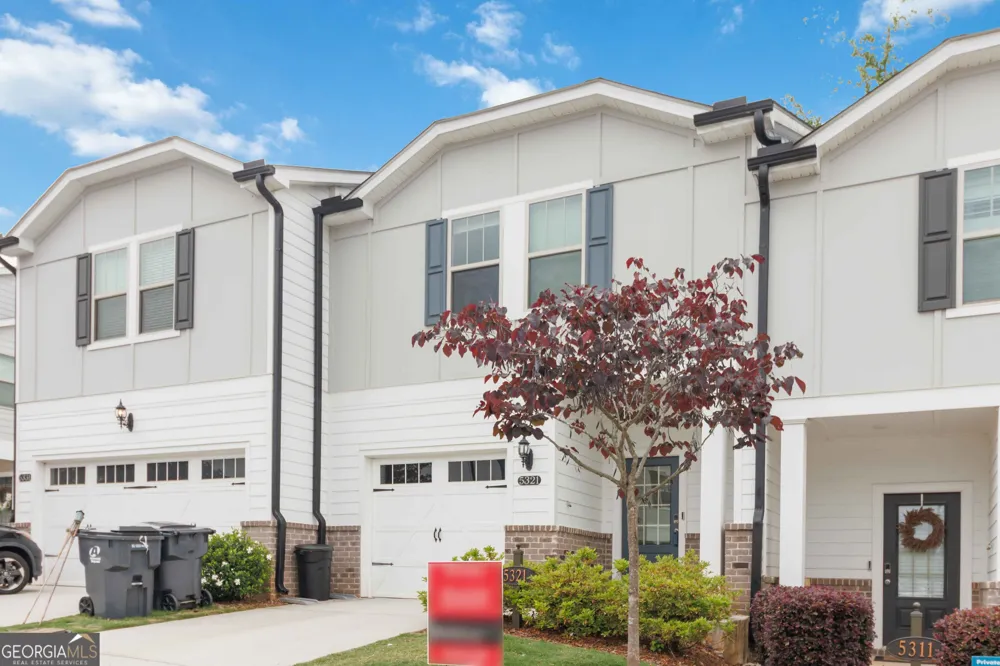5321 Glade Park DR Lilburn, GA 30047