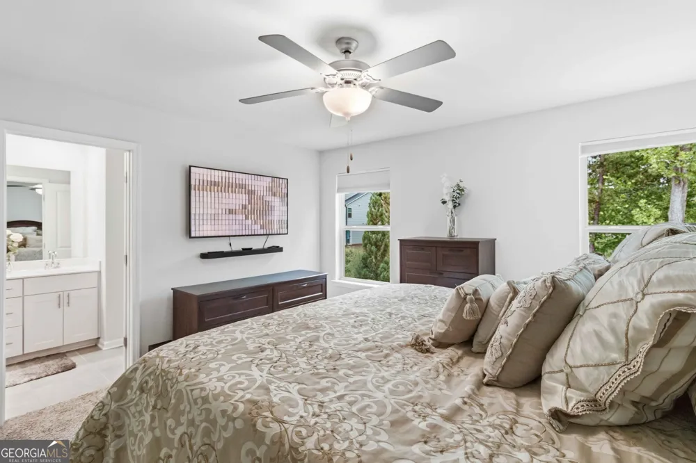 5321 Glade Park DR Lilburn, GA 30047