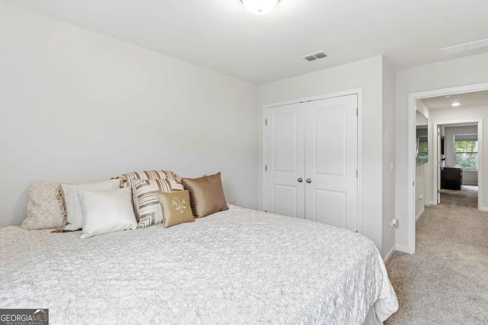 5321 Glade Park DR Lilburn, GA 30047
