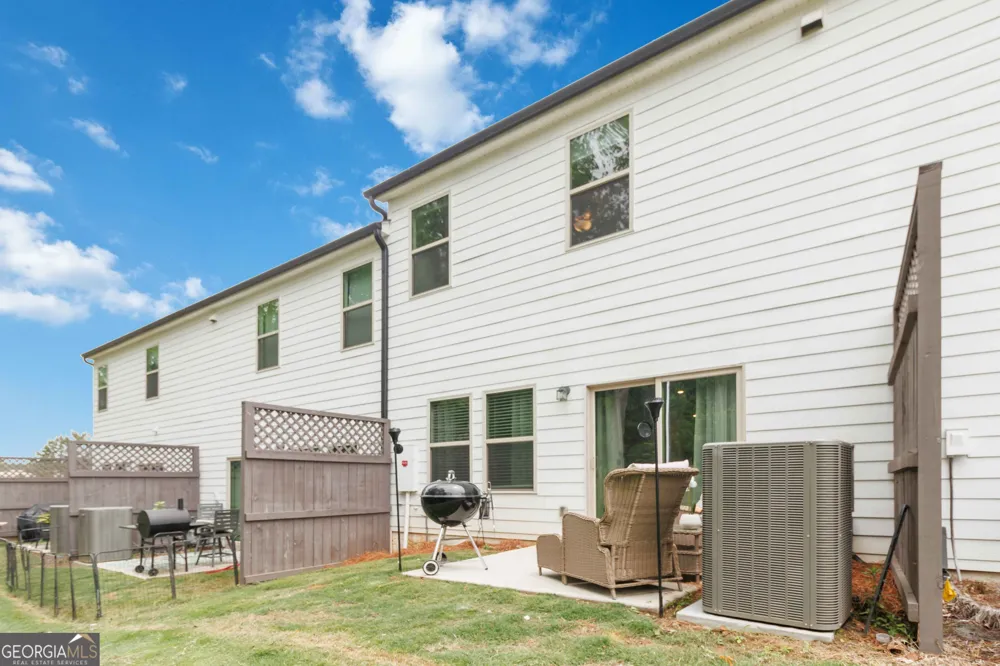 5321 Glade Park DR Lilburn, GA 30047