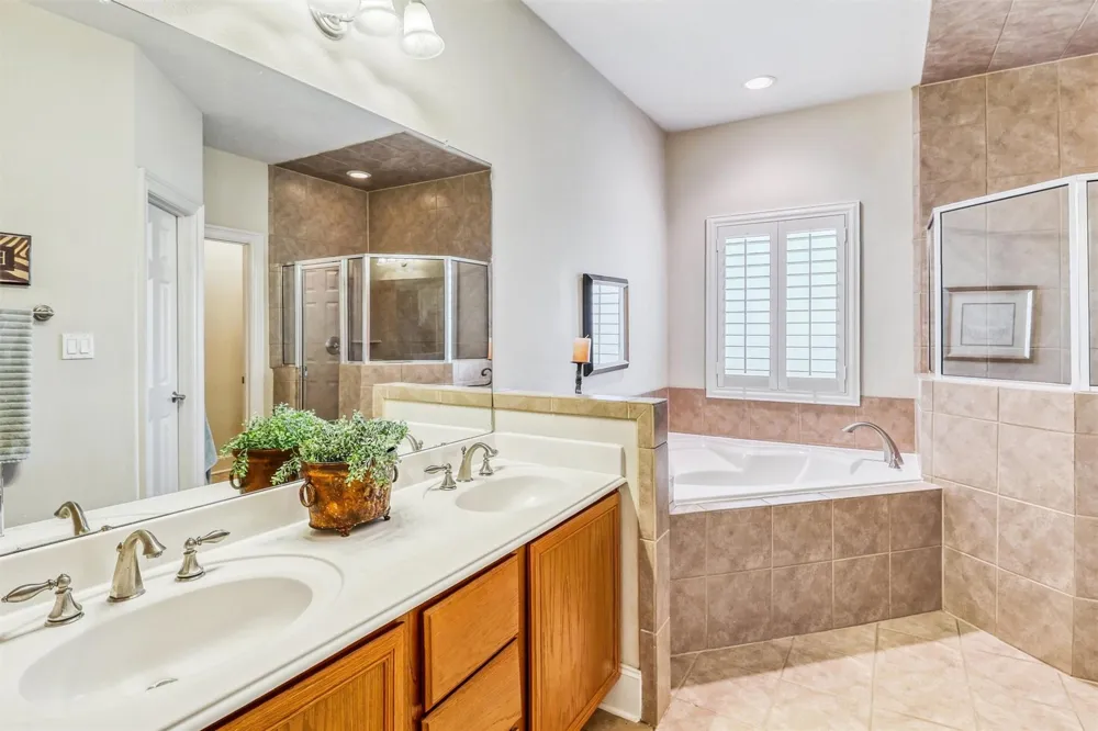 3026 Dees Circle Sealy, TX 77474