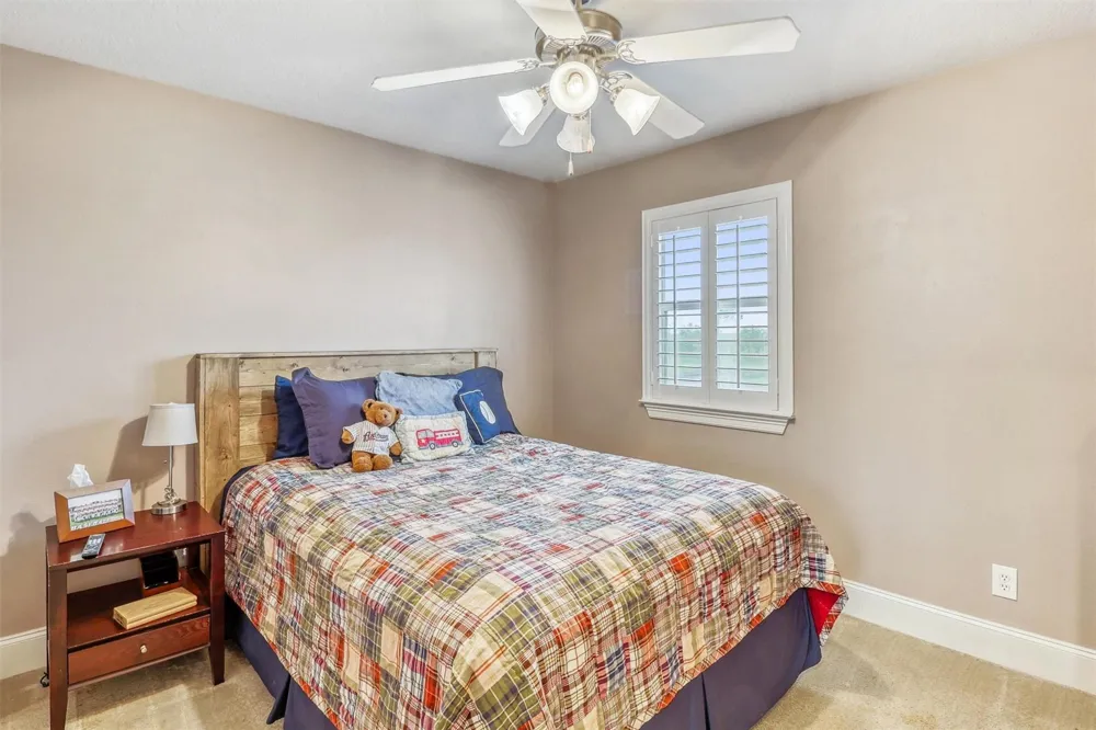 3026 Dees Circle Sealy, TX 77474