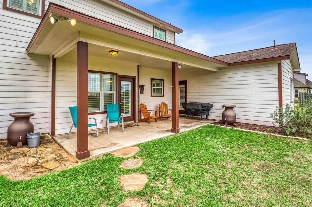 3026 Dees Circle Sealy, TX 77474