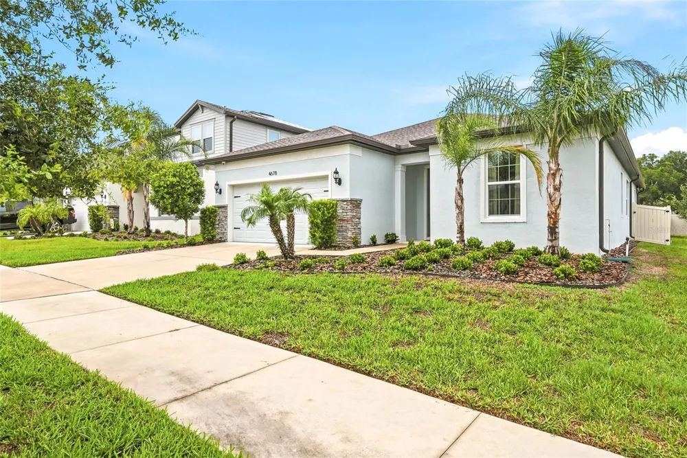 4678 DOVER BLUFF COURT Valrico, FL 33594