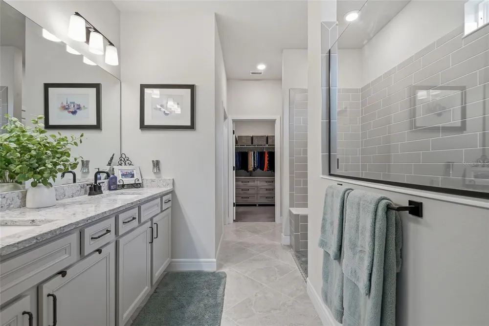 4678 DOVER BLUFF COURT Valrico, FL 33594