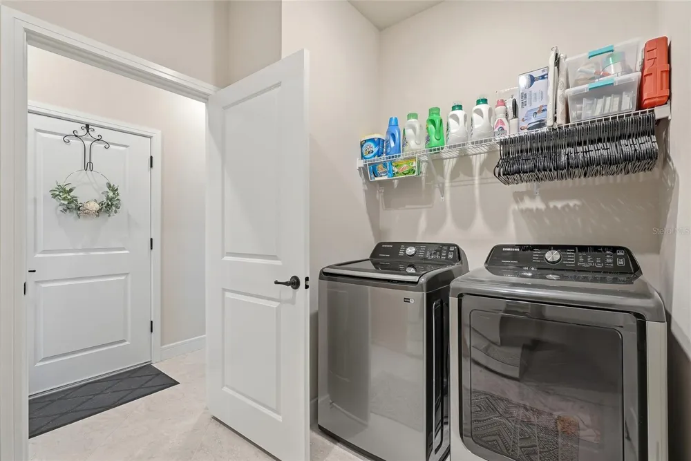 4678 DOVER BLUFF COURT Valrico, FL 33594