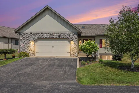404 Vienna Lane