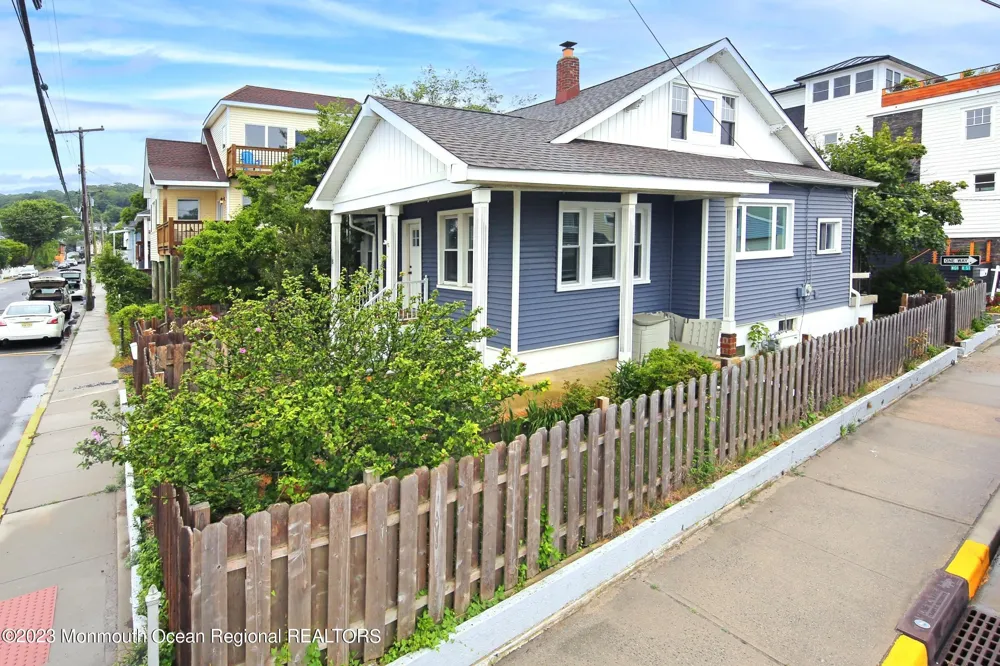 16 Cornwall Street Highlands, NJ 07732