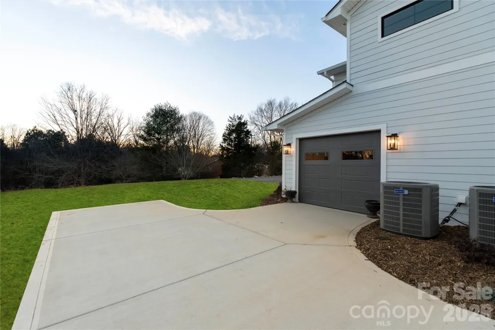 106 Isle Of Pines Road Mooresville, NC 28117