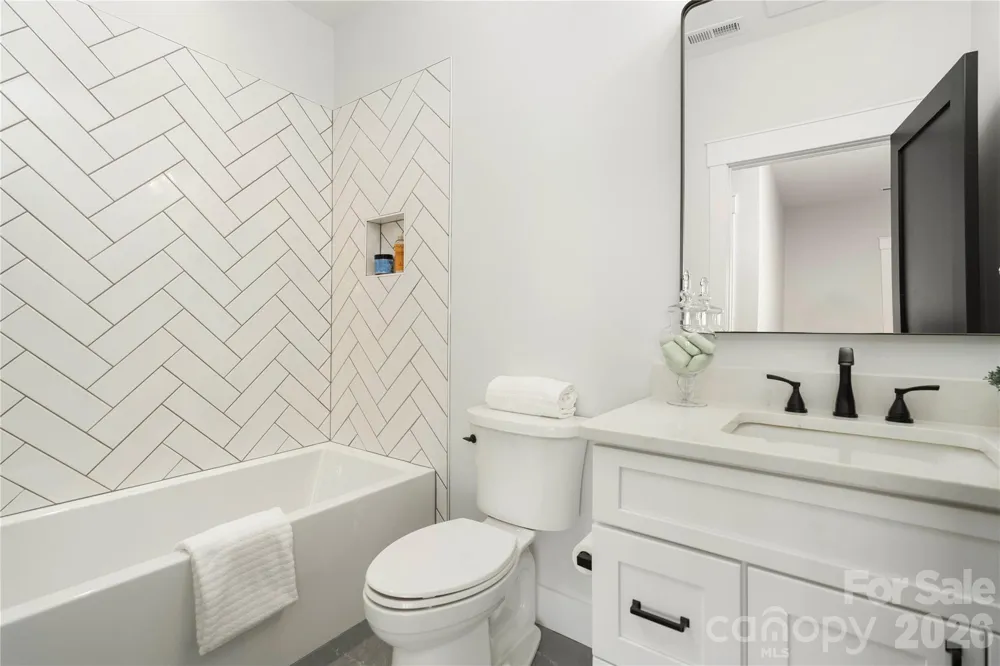 106 Isle Of Pines Road Mooresville, NC 28117