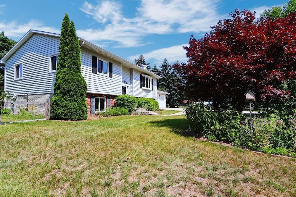 146 6th Street Oscoda, MI 48750