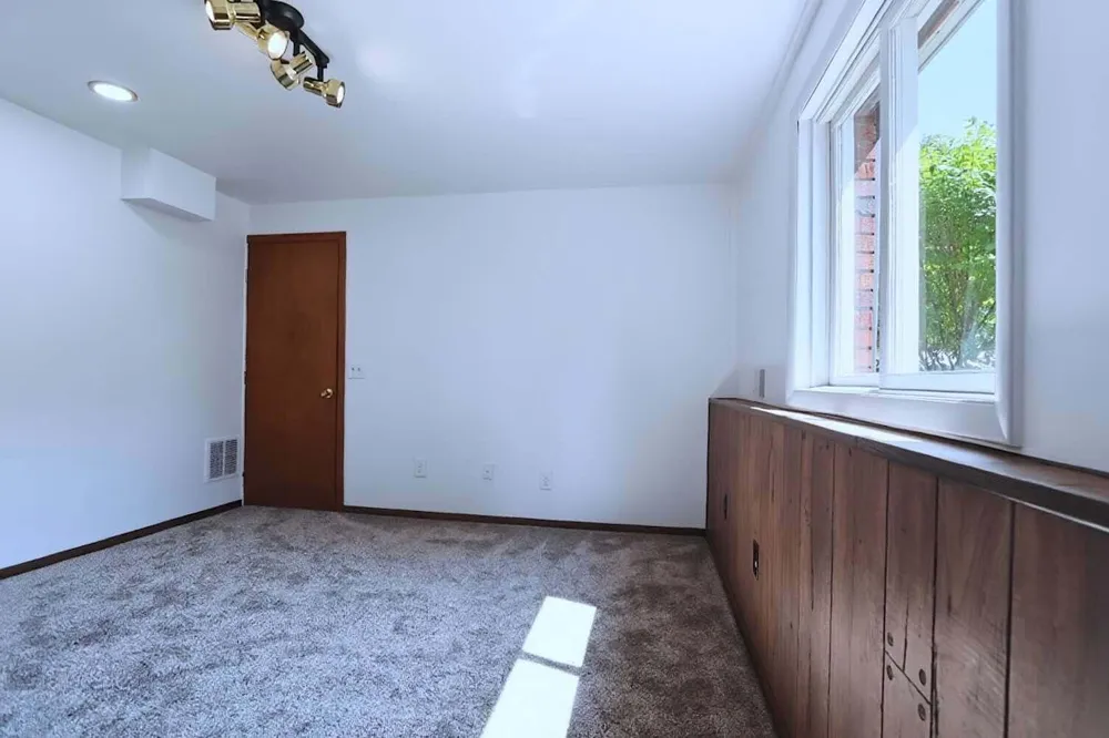146 6th Street Oscoda, MI 48750
