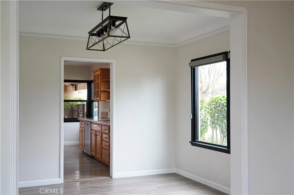 6343 Livia Temple City, CA 91780