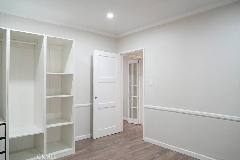 6343 Livia Temple City, CA 91780