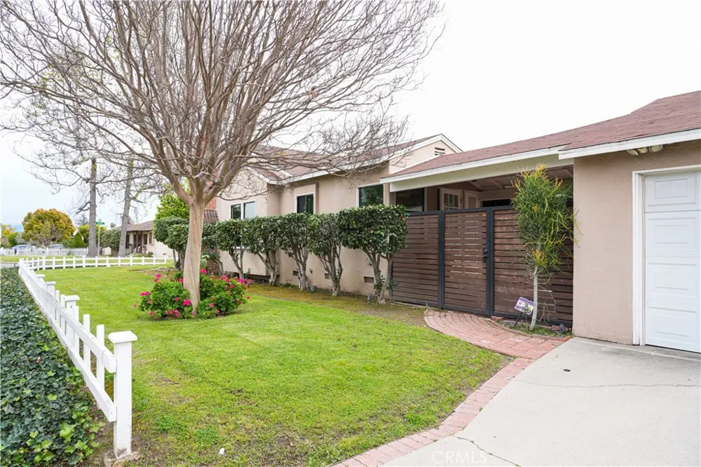 6343 Livia Temple City, CA 91780