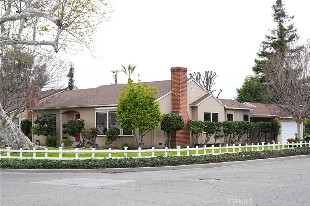 6343 Livia Temple City, CA 91780