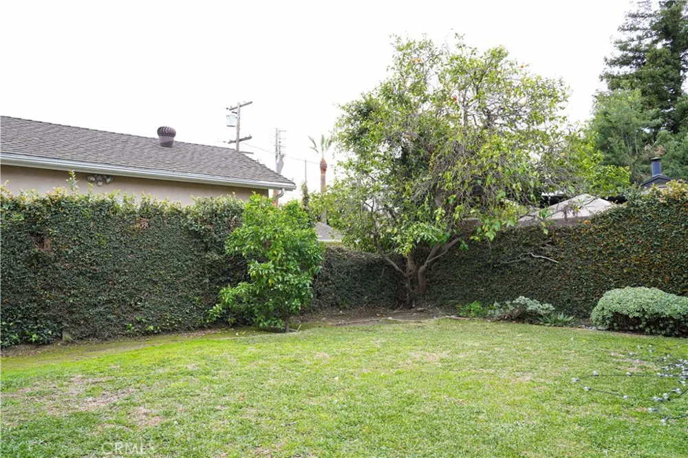 6343 Livia Temple City, CA 91780