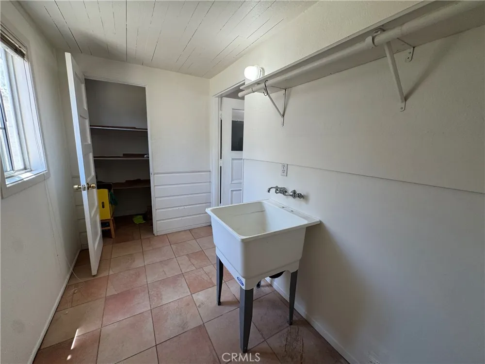 758 W Longden Arcadia, CA 91007