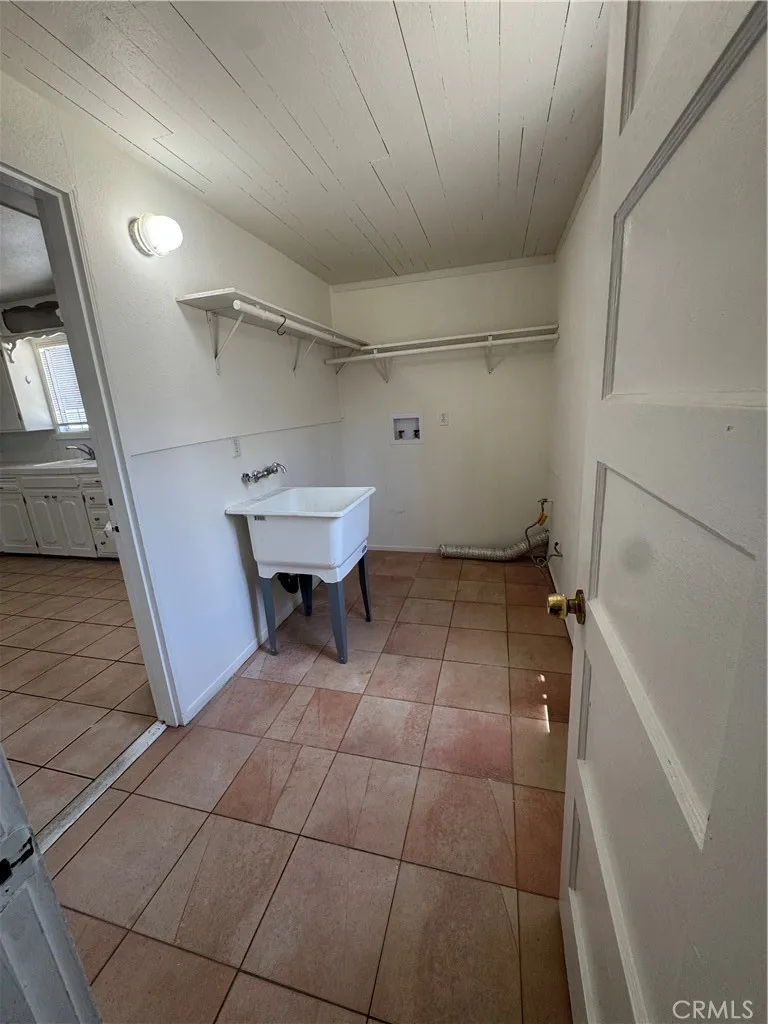 758 W Longden Arcadia, CA 91007