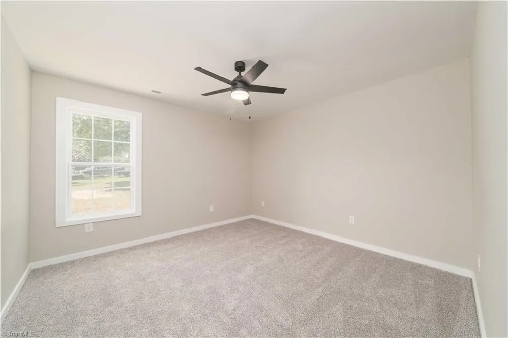 2934 S Stratford Road Winston-Salem, NC 27103