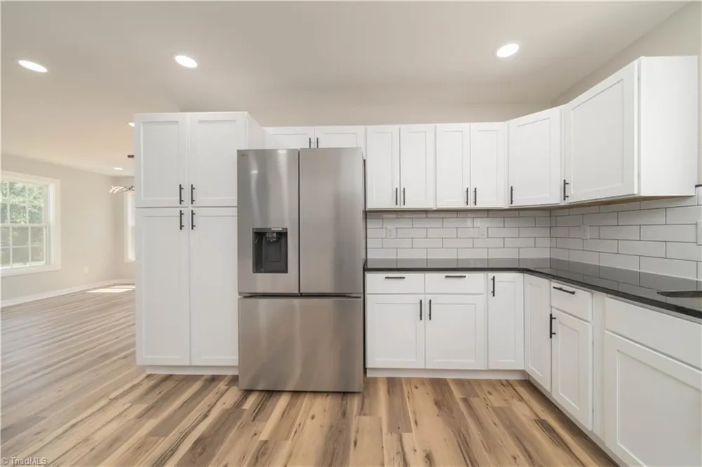 2934 S Stratford Road Winston-Salem, NC 27103