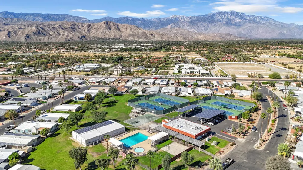 39163 Warm Springs Drive Palm Desert, CA 92260